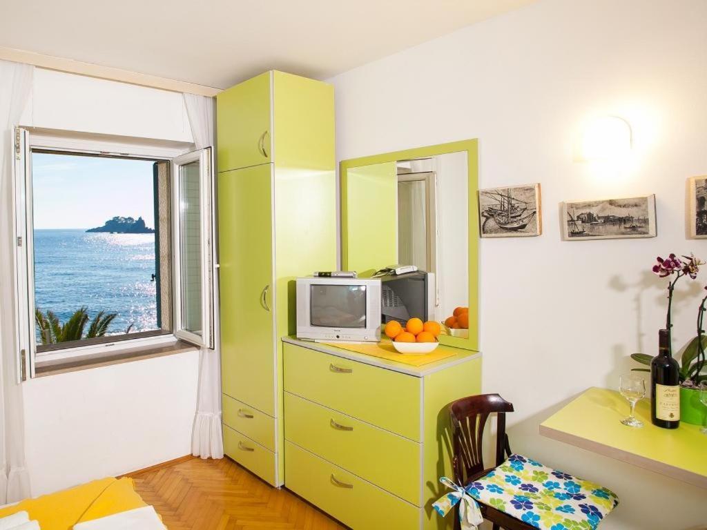 Apartments Adria Petrovac Room photo